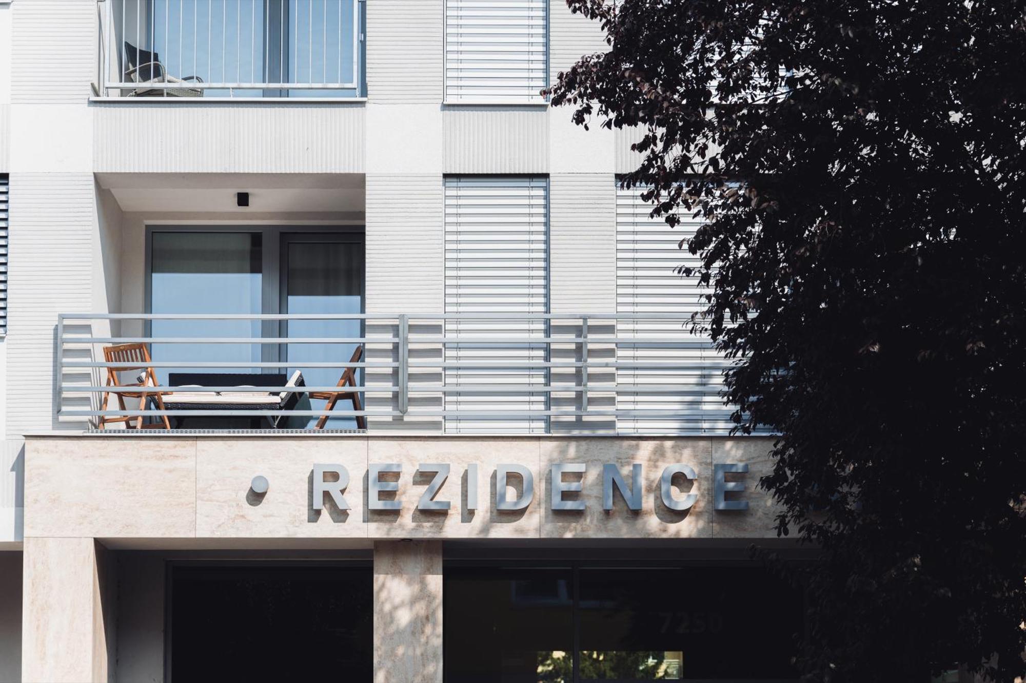 Rezidence Sadova Zlin Lägenhet Exteriör bild
